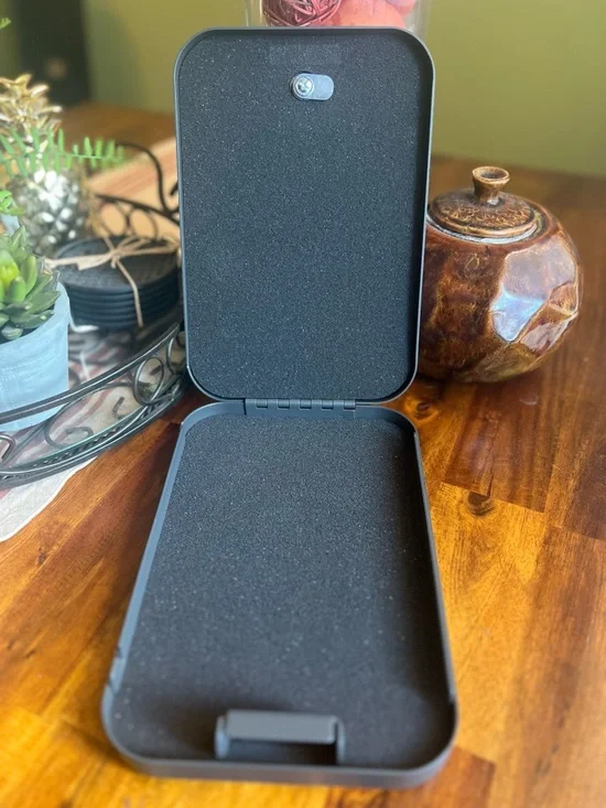 Snap Safe Large Keyed Lock Box - Picture 2 of 4